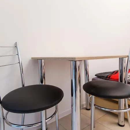 Pod Skrzydlami 24