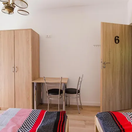 Pod Skrzydlami 24 * Baniocha